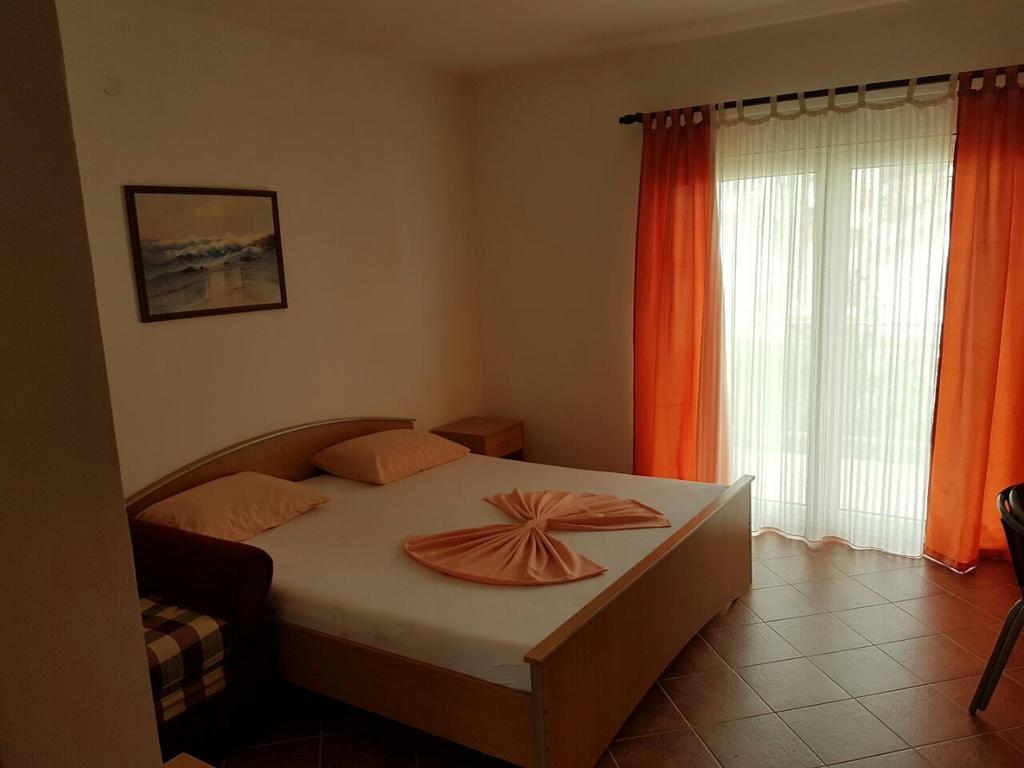 בודווה Guesthouse Mb Knezevic מראה חיצוני תמונה