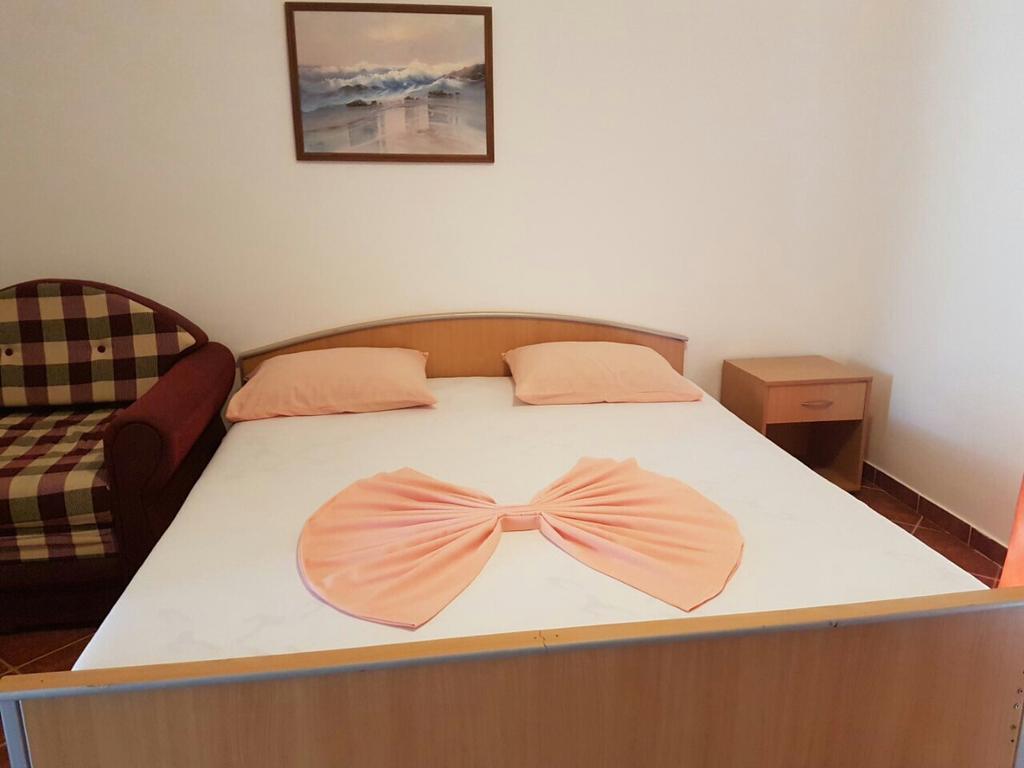 בודווה Guesthouse Mb Knezevic מראה חיצוני תמונה